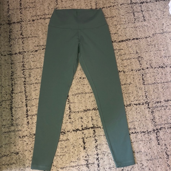 Glyder High Wasted Leggings - Picture 3 of 6